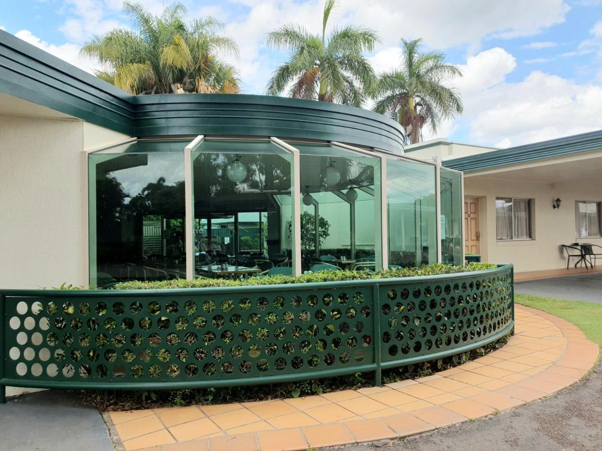 Mcnevins Maryborough Motel Exterior foto